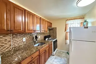 102-08 39th Ave, Corona, NY 11368 - Photo 10