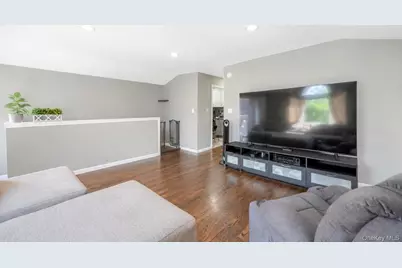 10469 Springfield Boulevard, Queens Village, NY 11429 - Photo 32