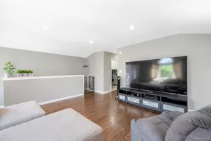 104-69 Springfield Blvd, Queens Village, NY 11429 - Photo 32