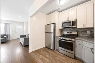 104-69 Springfield Blvd, Queens Village, NY 11429 - Photo 18