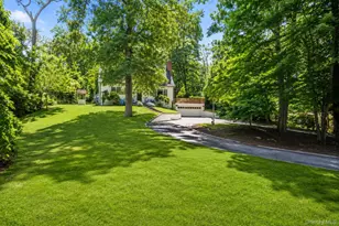 58 Elwood Rd, Northport, NY 11768 - Photo 2