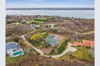 83 Prospect Hill Lane, Montauk, NY 11954 - Photo 2