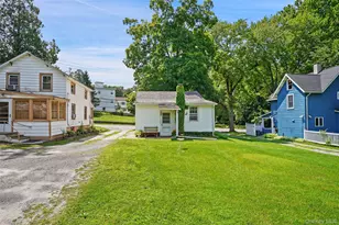132 Oregon Rd, Cortlandt Manor, NY 10567 - Photo 18