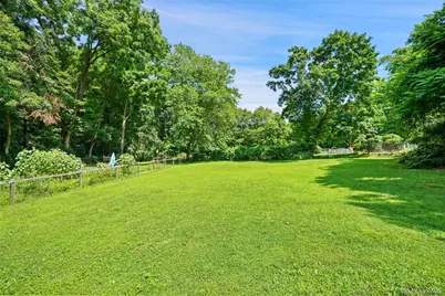 132 Oregon Road, Cortlandt Manor, NY 10567 - Photo 16