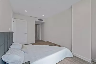 43-30 52nd Street, Woodside, NY 11377 - Photo 6