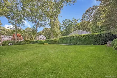 42 Pineacre Drive, Smithtown, NY 11787 - Photo 34