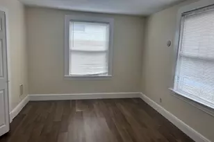 9 Myrtle St, White Plains, NY 10606 - Photo 2