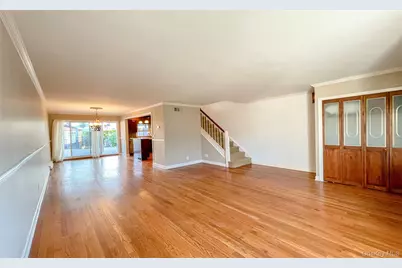 166-66 22nd Avenue, Whitestone, NY 11357 - Photo 10