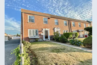 166-66 22nd Avenue, Whitestone, NY 11357 - Photo 26