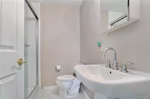 64-28 Ocean Ave S, Arverne, NY 11692 - Photo 30