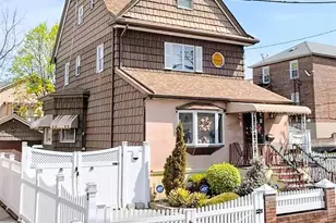 134-37 58th Rd, Flushing, NY 11355 - Photo 2