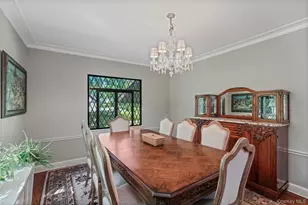 13 Craven Ln, White Plains, NY 10605 - Photo 6