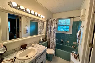 54 Madeline Rd, Ridge, NY 11961 - Photo 18