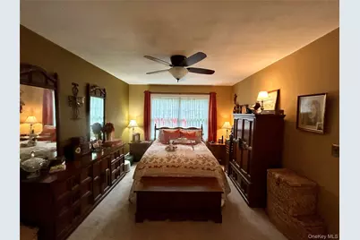 54 Madeline Road, Ridge, NY 11961 - Photo 20