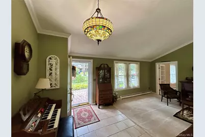 54 Madeline Road, Ridge, NY 11961 - Photo 12