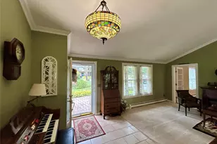 54 Madeline Rd, Ridge, NY 11961 - Photo 12