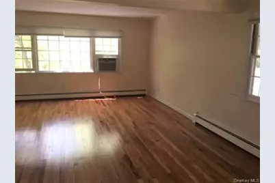 [Address not provided], Huntington, NY 11743 - Photo 4