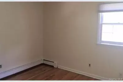 [Address not provided], Huntington, NY 11743 - Photo 8