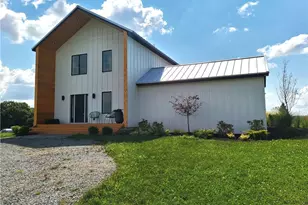 32 Long Farm Wy, Callicoon, NY 12723 - Photo 2