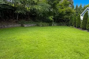 162 Florence Ave, Thornwood, NY 10594 - Photo 2