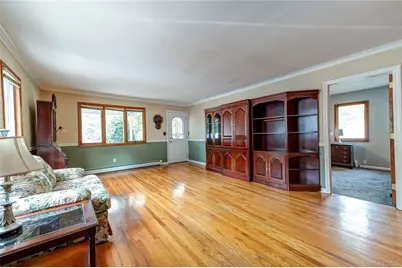 63 Joan Avenue, Centereach, NY 11720 - Photo 8