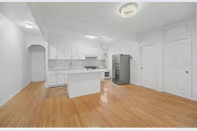 88-11 Elmhurst #D2, Elmhurst, NY 11373 - Photo 6