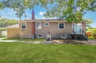 27 Morton St, Port Jefferson Station, NY 11776 - Photo 4