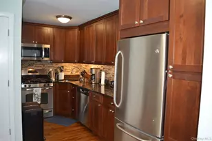 17 Broadway, Harrison, NY 10528 - Photo 4