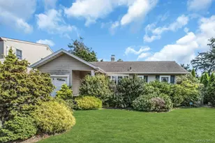 2082 Central Dr N, East Meadow, NY 11554 - Photo 2
