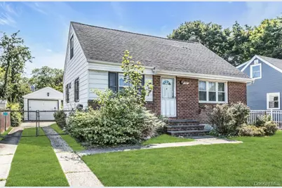 754 Windsor Road, Uniondale, NY 11553 - Photo 2