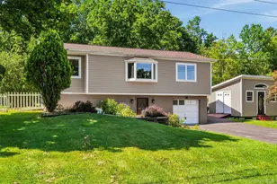 21 Trotting Dr, Chester, NY 10918 - Photo 2