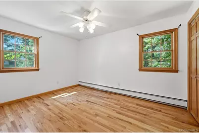 20 Williamsburg Drive, Northport, NY 11768 - Photo 24