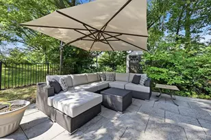 20 Williamsburg Dr, Northport, NY 11768 - Photo 38