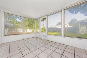 525 Beech St, North Babylon, NY 11703 - Photo 20