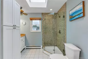 2362 6th St, East Meadow, NY 11554 - Photo 22