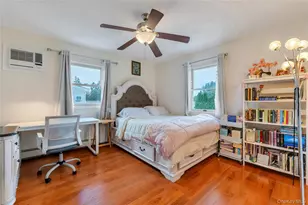 2362 6th St, East Meadow, NY 11554 - Photo 18