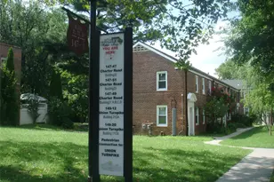 147-47 Charter Rd, Briarwood, NY 11435 - Photo 4