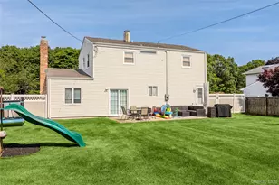 334 Greenbelt Pkwy, Holtsville, NY 11742 - Photo 6
