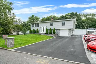 8 Fairway Dr, Port Jefferson Station, NY 11776 - Photo 28