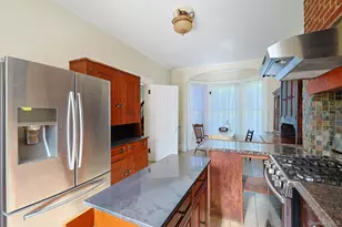 129 Academy St, Poughkeepsie, NY 12601 - Photo 8