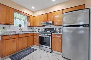 29 Brookridge Ave, Eastchester, NY 10709 - Photo 14