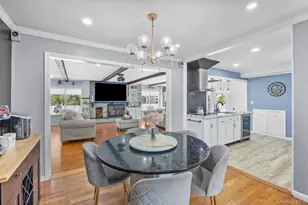 286 E Lexington Ave, Oceanside, NY 11572 - Photo 6