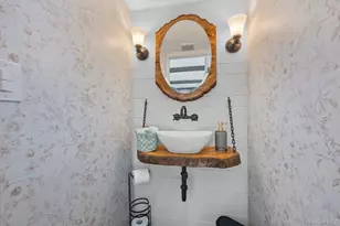 286 E Lexington Ave, Oceanside, NY 11572 - Photo 12