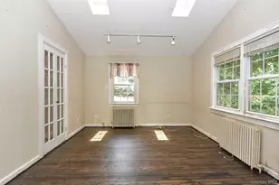 127 Hunt Ave, Pearl River, NY 10965 - Photo 18