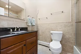 658 Richmond Rd, East Meadow, NY 11554 - Photo 24
