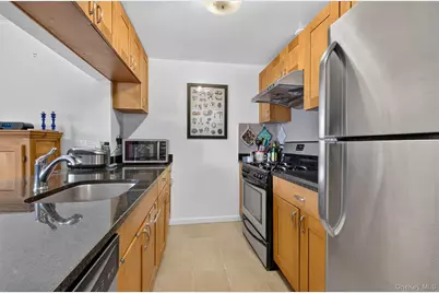 63-14 Queens Boulevard #3M, Woodside, NY 11377 - Photo 14