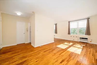 16 Main Street #2G, East Rockaway, NY 11518 - Photo 6