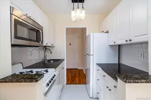 16 Main St, East Rockaway, NY 11518 - Photo 10