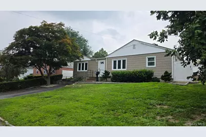 28 Roundhill Drive, Yonkers, NY 10710 - Photo 2