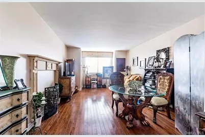 27010 Grand Central Parkway #4J, Floral Park, NY 11005 - Photo 12
